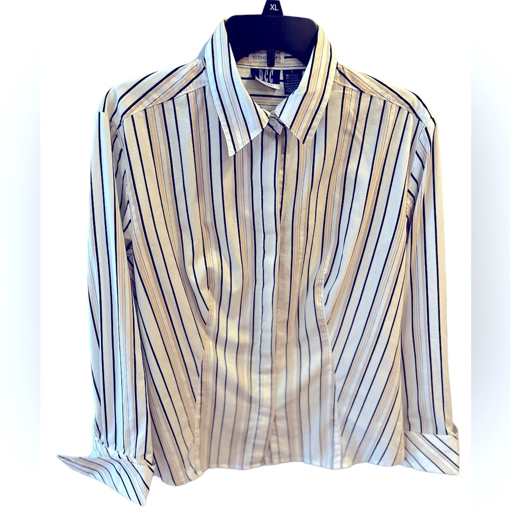 DCC White/Black/Tan Button Down Blouse with French Cuffs. Size = Large